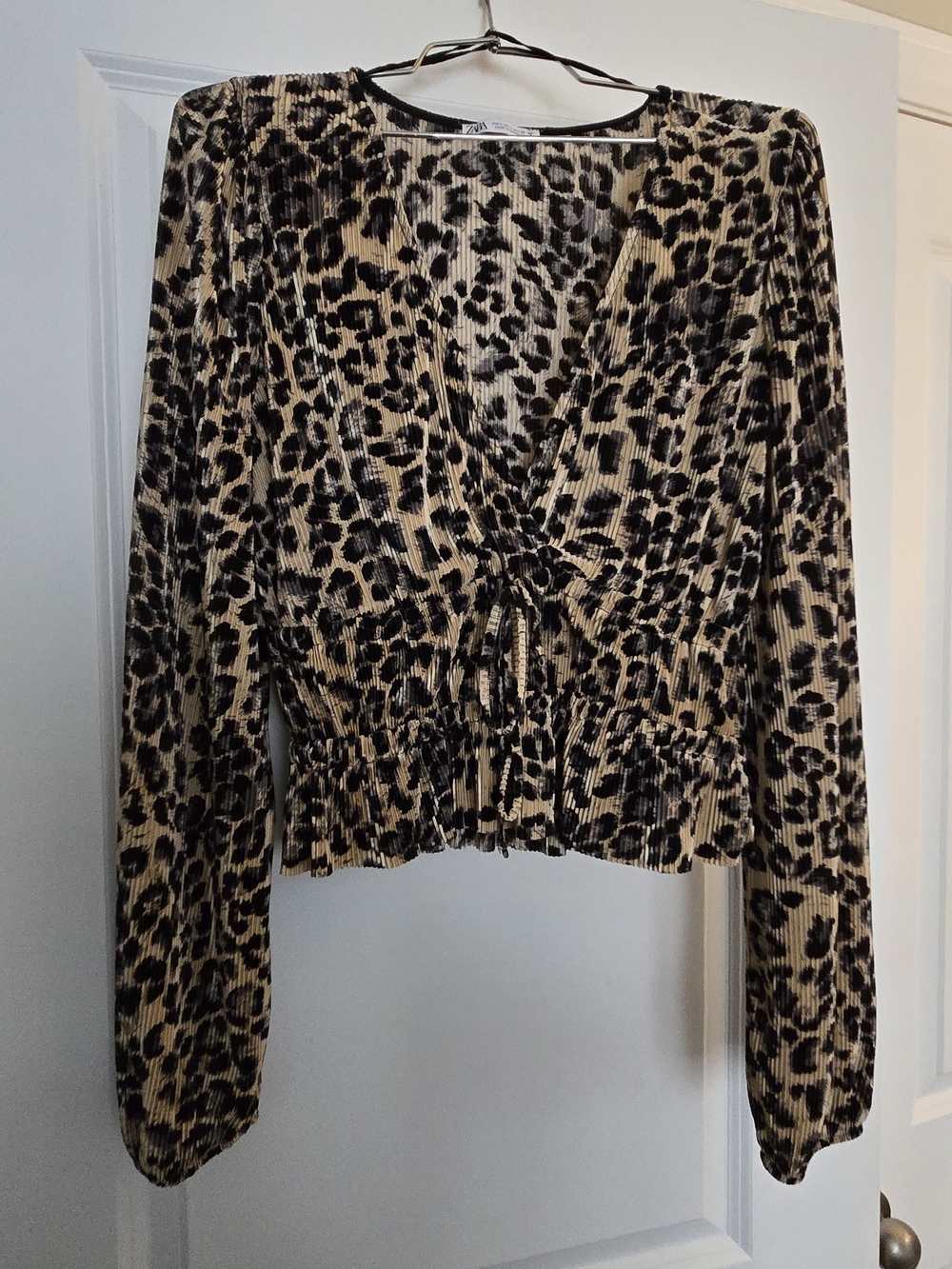 Zara Beige and Black Leopard-Print Long Sleeve Top